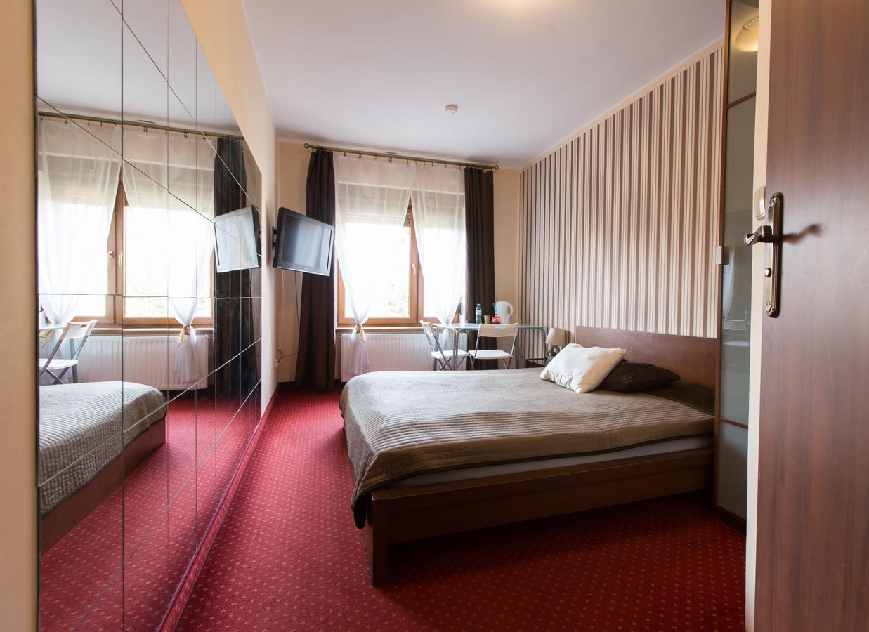 Villa Ventana Poznan City Free Parking Sniadanie W Cenie Екстериор снимка