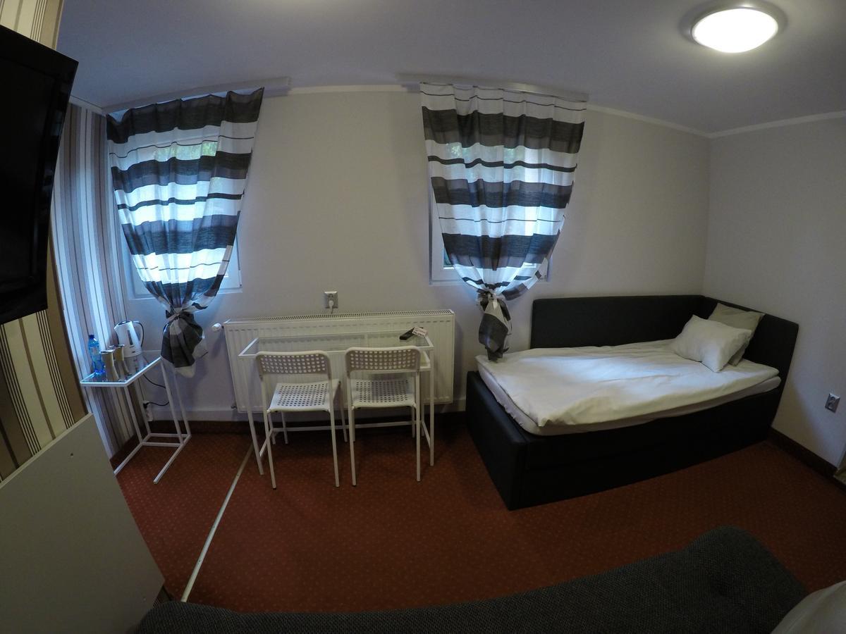 Villa Ventana Poznan City Free Parking Sniadanie W Cenie Екстериор снимка