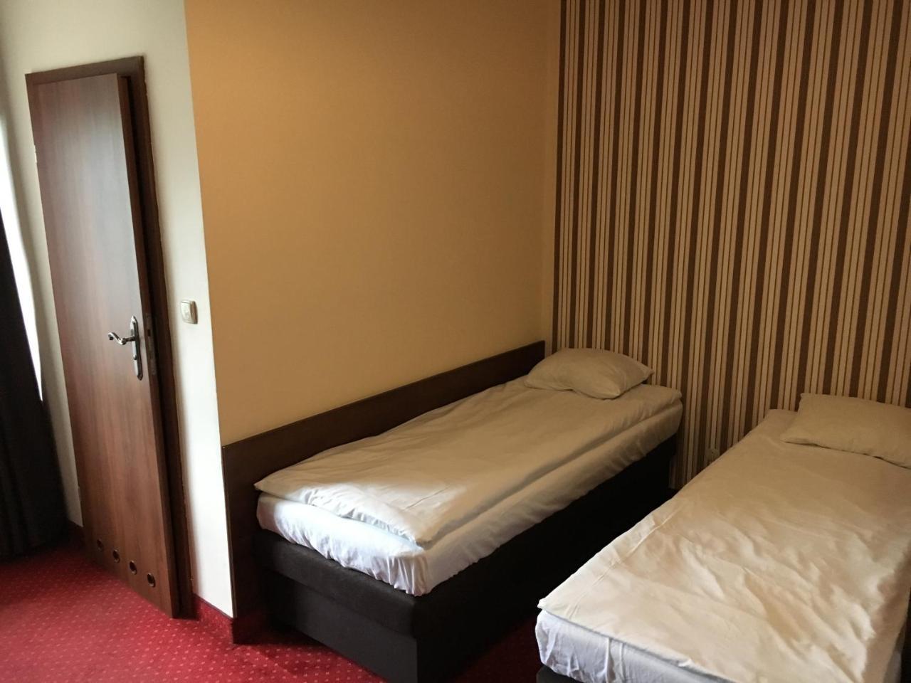 Villa Ventana Poznan City Free Parking Sniadanie W Cenie Екстериор снимка